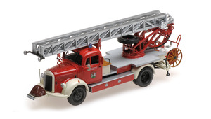 MERCEDES BENZ L3500 DL17 1950 FEUERWEHR BENSHEIM WHITE FENDERS