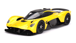 ASTON MARTIN VALKYRIE SUNBURST YELLOW TOP SPEED