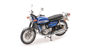 SUZUKI GT 750 BLUE METALLIC 1973